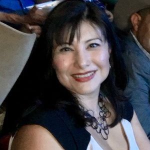 Meet your Posher, Liz